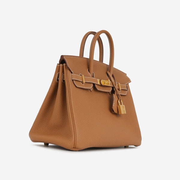 Regina 25 - Gold